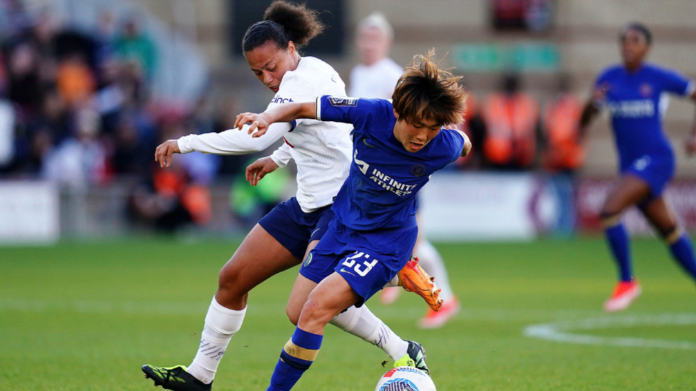 Chelsea maintain hope of final WSL title under Hayes with win at Spurs